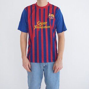 VTG Barcelona Striped Soccer Jersey Sporty Collegiate Preppy Classic Iconic M